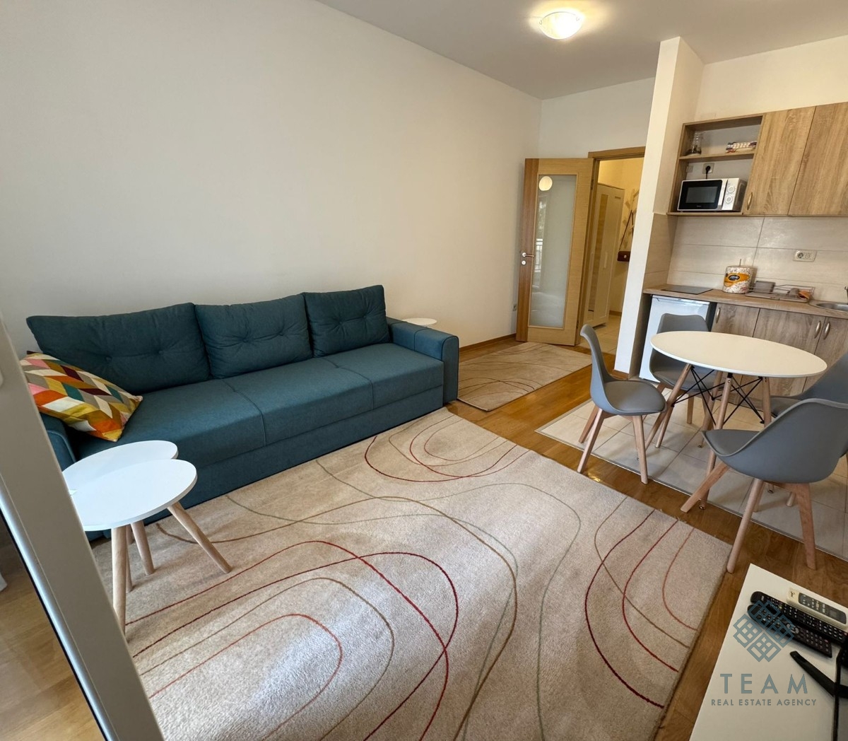 Podgorica, Blok 6, garsonjera 26 m²